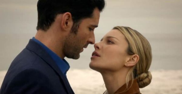 Romantic Moment of the Week - Lucifer and Chloe Share a Moment